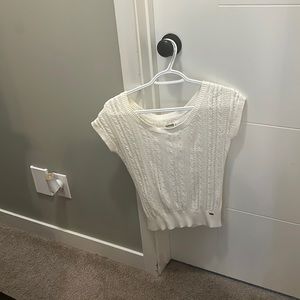 Garage sleeveless sweater